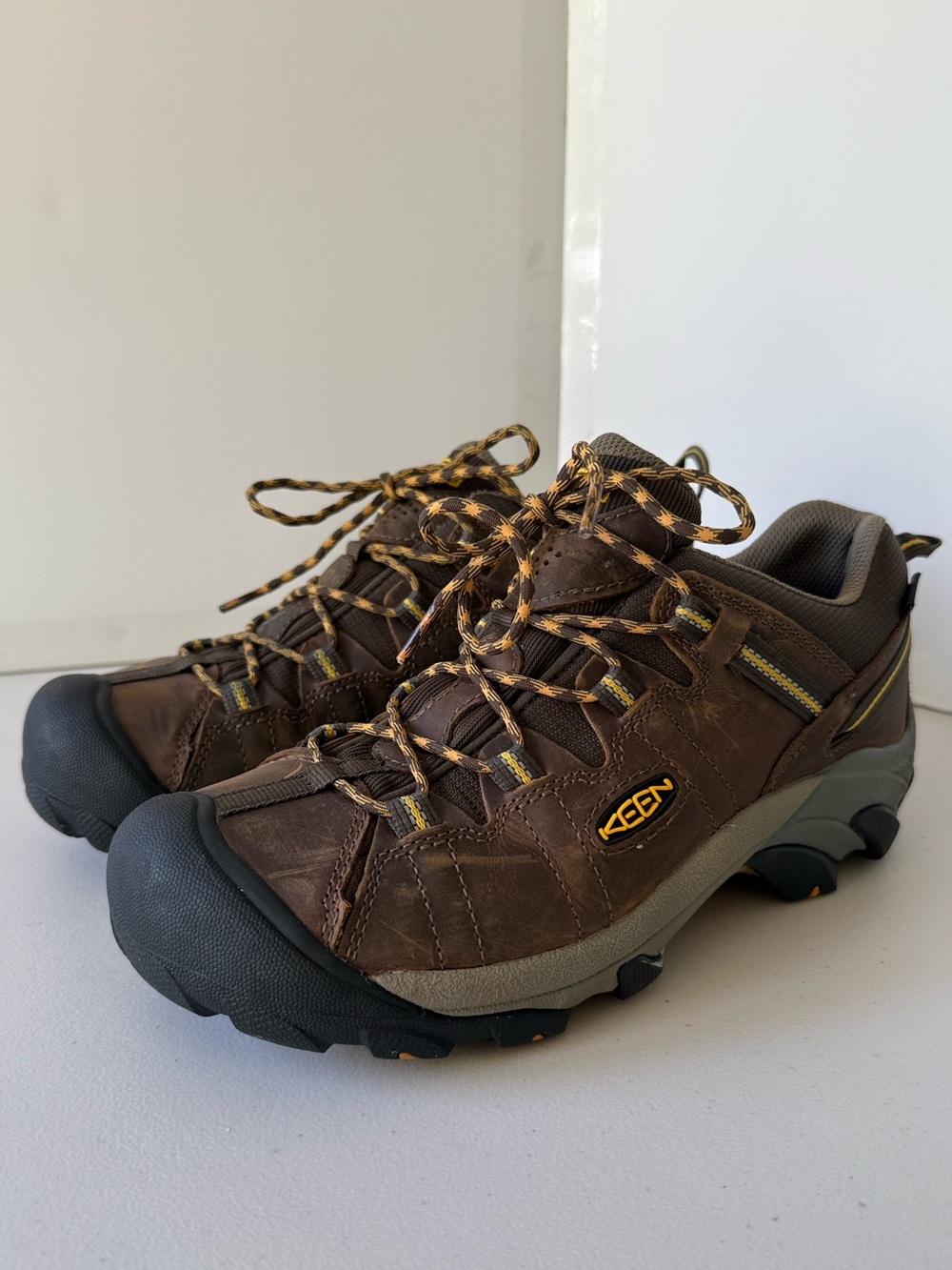 Keen Targhee II Waterproof Hiking Shoes Men’s Size 9 Brown Leather